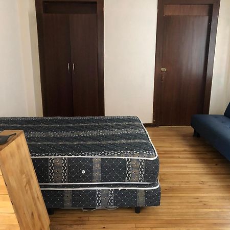 Check Inn Bed And Breakfast Cuenca Room photo